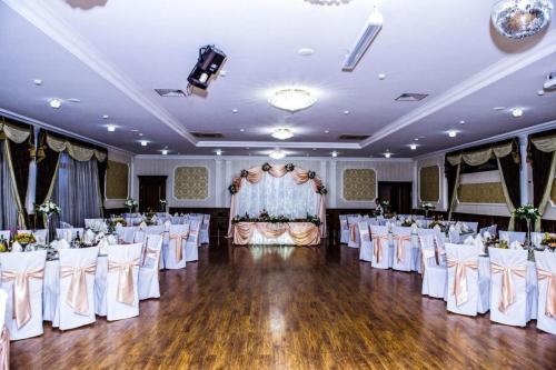 Загородный ресторанный комплекс Трактир Берендей. Большой банкетный зал