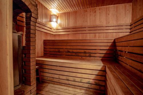 Загородный ресторанный комплекс Трактир Берендей. Баня Люкс