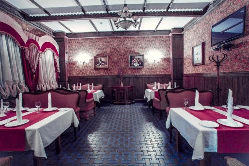 Загородный ресторанный комплекс Трактир Берендей. Зал Комфорт