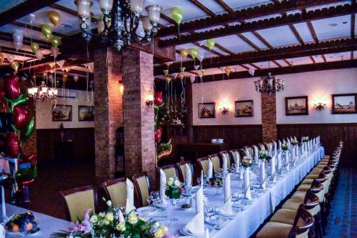 Загородный ресторанный комплекс Трактир Берендей. Основной зал