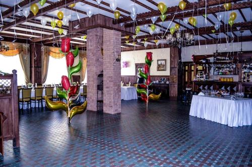 Загородный ресторанный комплекс Трактир Берендей. Основной зал