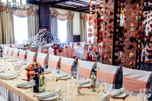 Загородный ресторанный комплекс Трактир Берендей. Основной зал