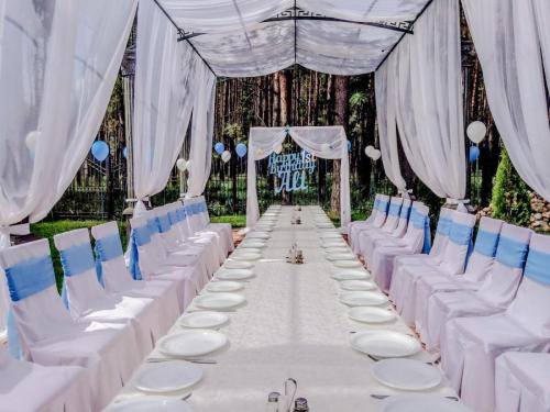 Загородный ресторанный комплекс Трактир "Берендей". Летний дворик