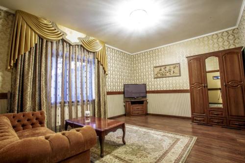 Загородный ресторанный комплекс Трактир Берендей. Номер Полулюкс «Султан»